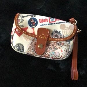 Dooney & Bourke Disney Clutch